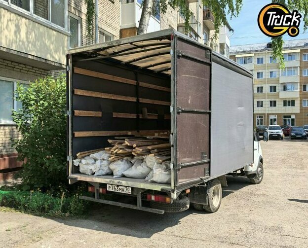 Вывоз строительного мусора с подъезда на Газели в Томске